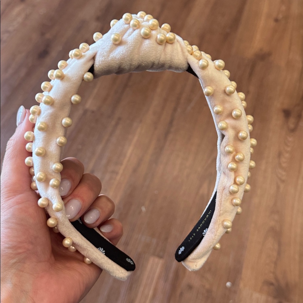 LELE SADOUGHI Pink Velvet Pearl Knotted Headband